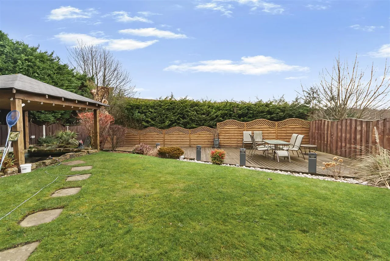 Dearden Fold, Edenfield, Ramsbottom, Bury, BL0 0LH, photo 57