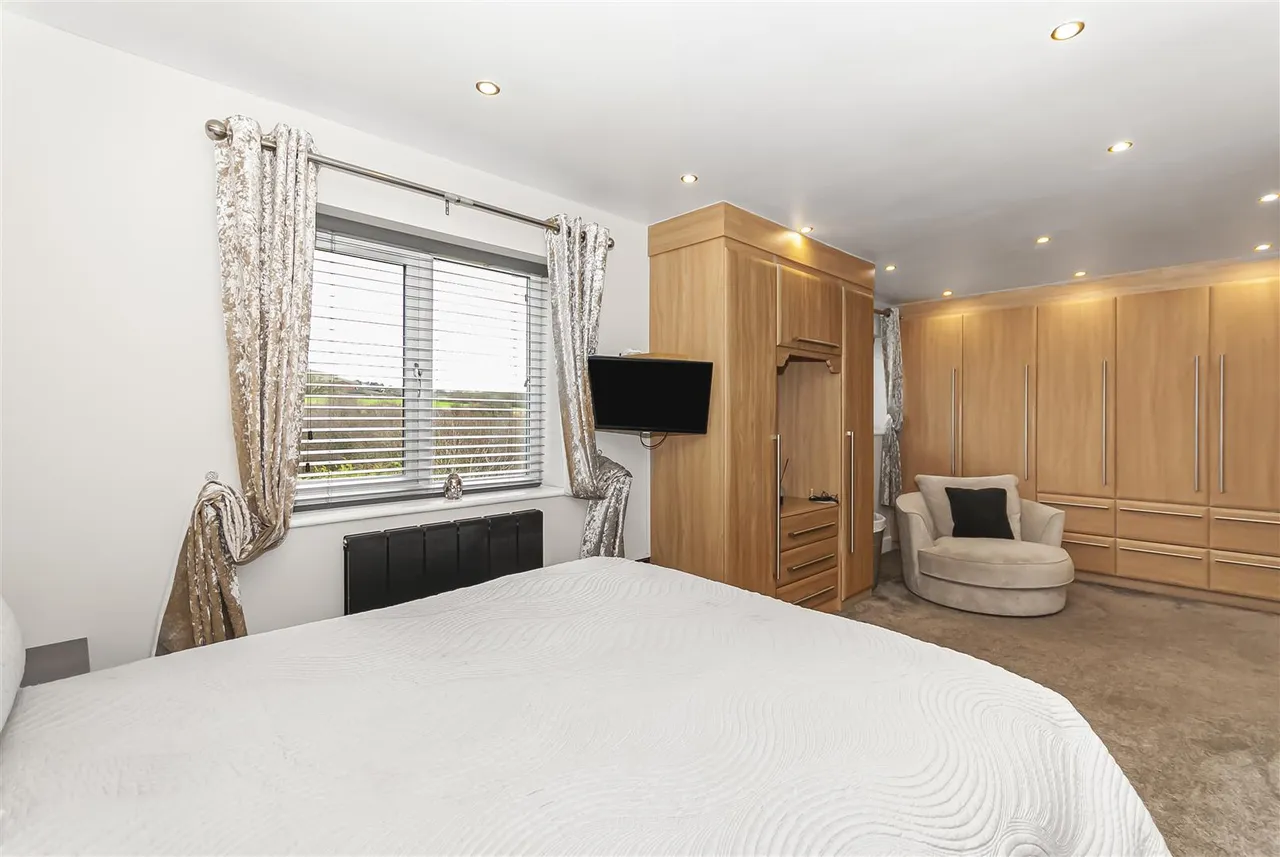 Dearden Fold, Edenfield, Ramsbottom, Bury, BL0 0LH, photo 35