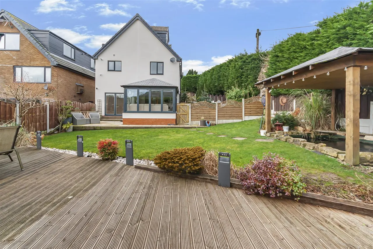 Dearden Fold, Edenfield, Ramsbottom, Bury, BL0 0LH, photo 2