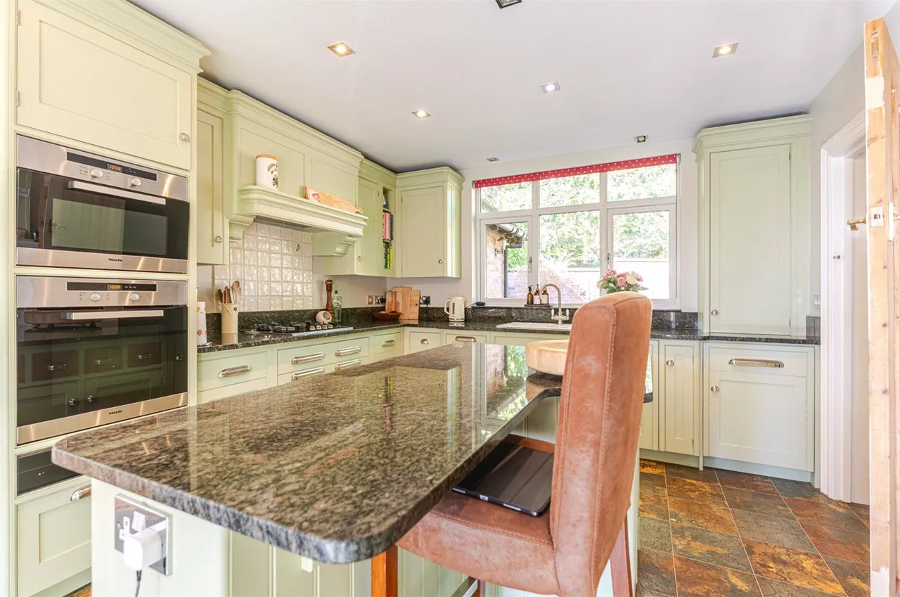 Priory Road, Warwick, CV34, photo 9