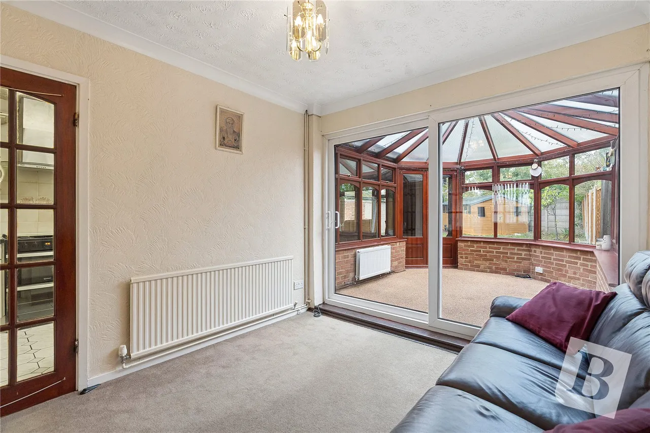 Vauxhall Close, Northfleet, DA11, photo 7