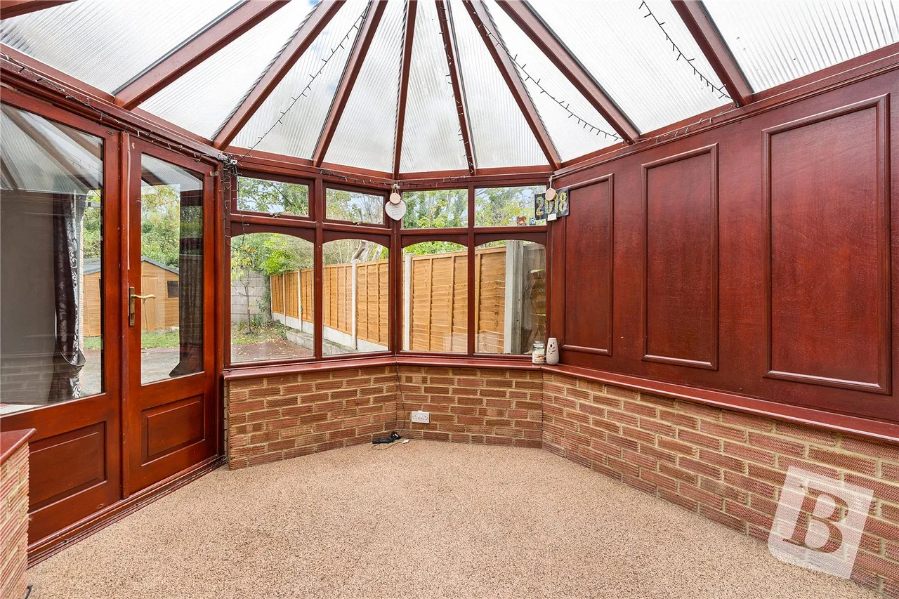 Vauxhall Close, Northfleet, DA11, photo 8