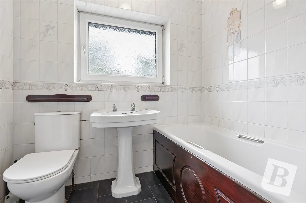 Vauxhall Close, Northfleet, DA11, photo 20