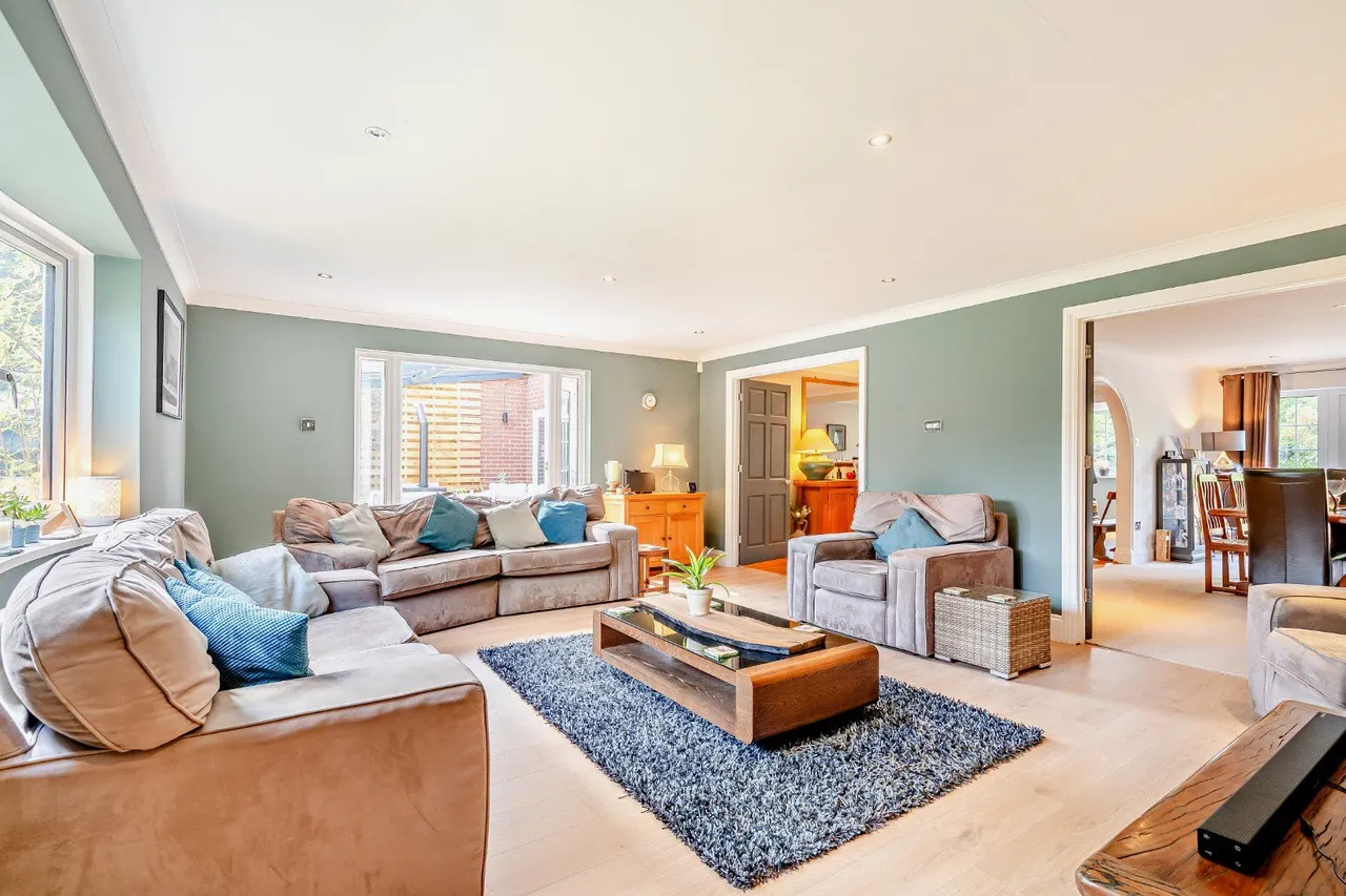 Beckfords, Upper Basildon, Reading, RG8 8PB, photo 4