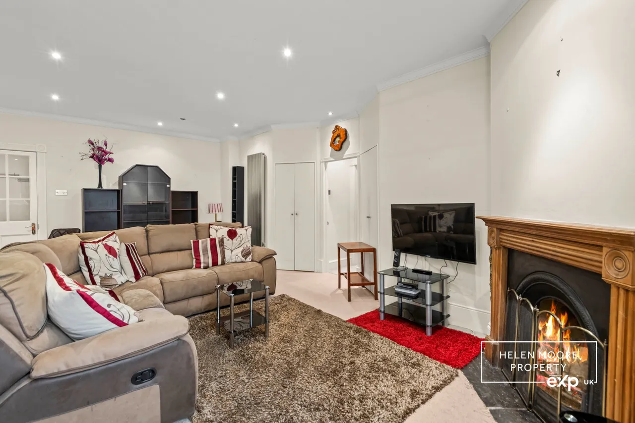 Marley House, South Brent, photo 3