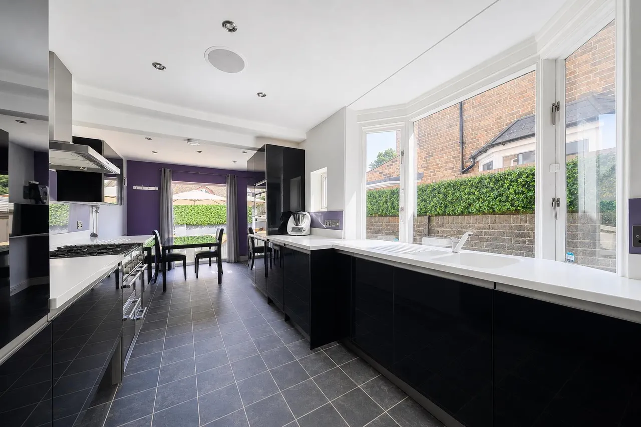 Albany Road, Windsor, photo 13