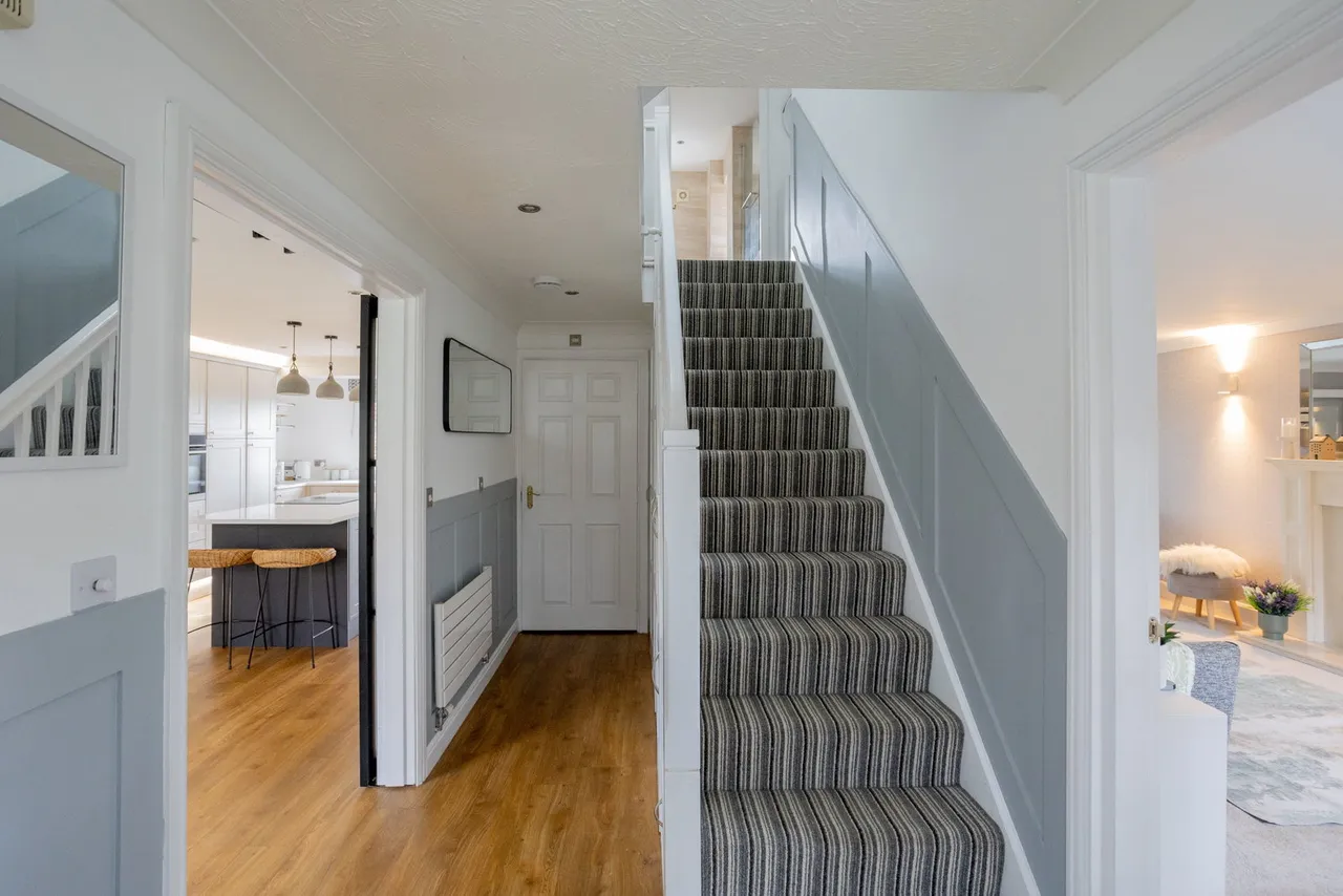 Hall Close, Wheldrake, YO19, photo 3