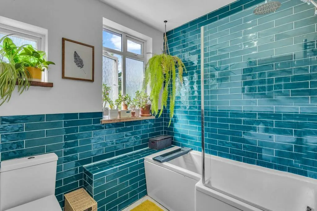 Hale End Road, London, E17, photo 13