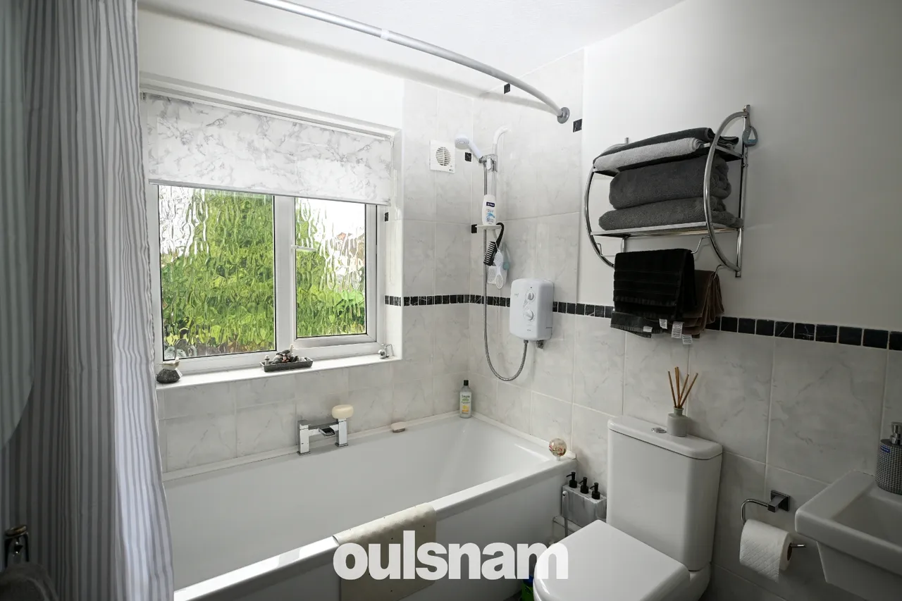 Pineview, Northfield, Birmingham, B31 2RD, photo 15