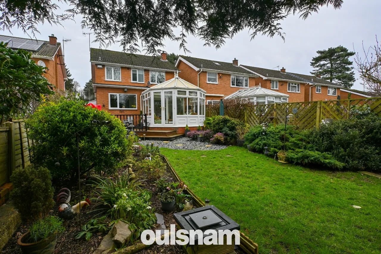 Pineview, Northfield, Birmingham, B31 2RD, photo 2