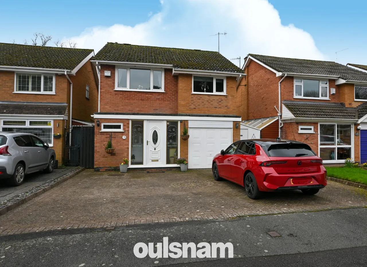 4 bed house for sale — Pineview, Northfield, Birmingham, B31 2RD