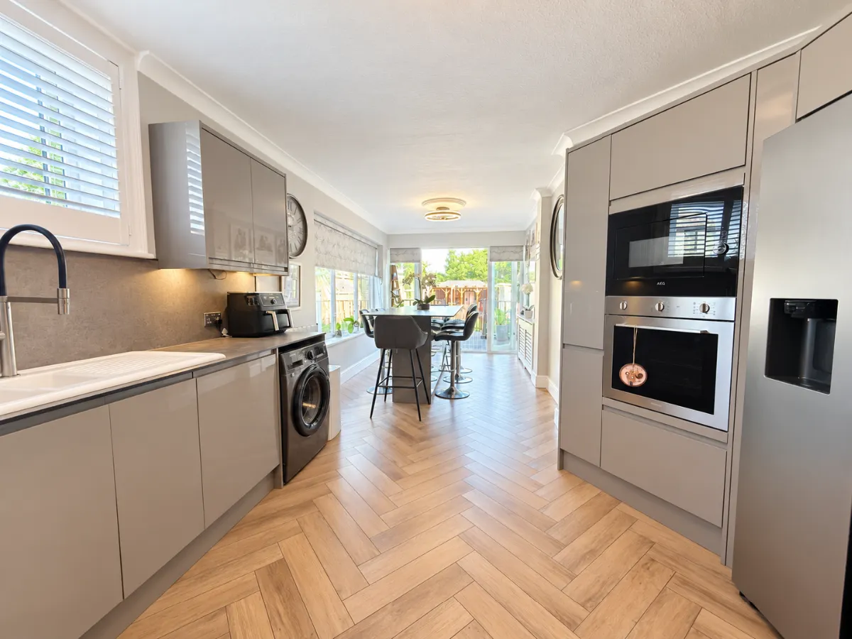 Hartsdown Road, Margate, Kent, CT9 5QP, photo 3