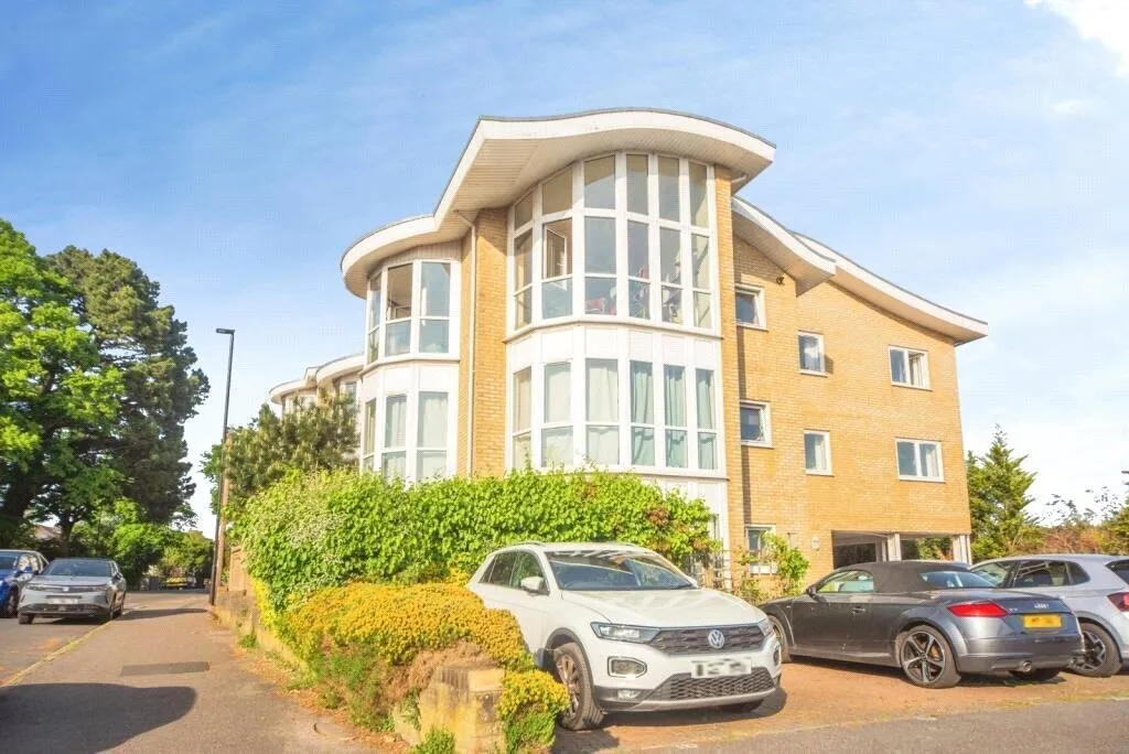 2 bed flat for sale, Winchester Road, Southampton, SO16