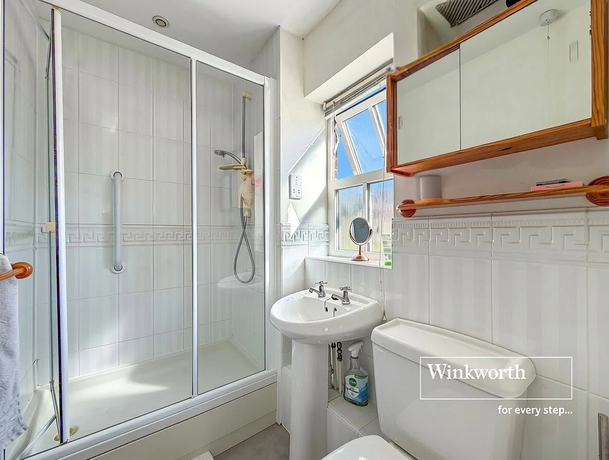 Casterbridge Road, Ferndown, BH22, photo 12