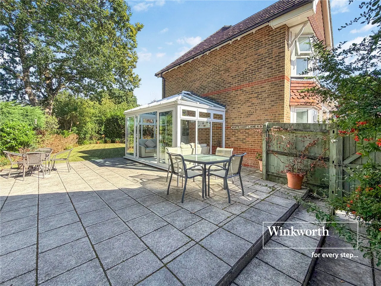 Casterbridge Road, Ferndown, BH22, photo 20