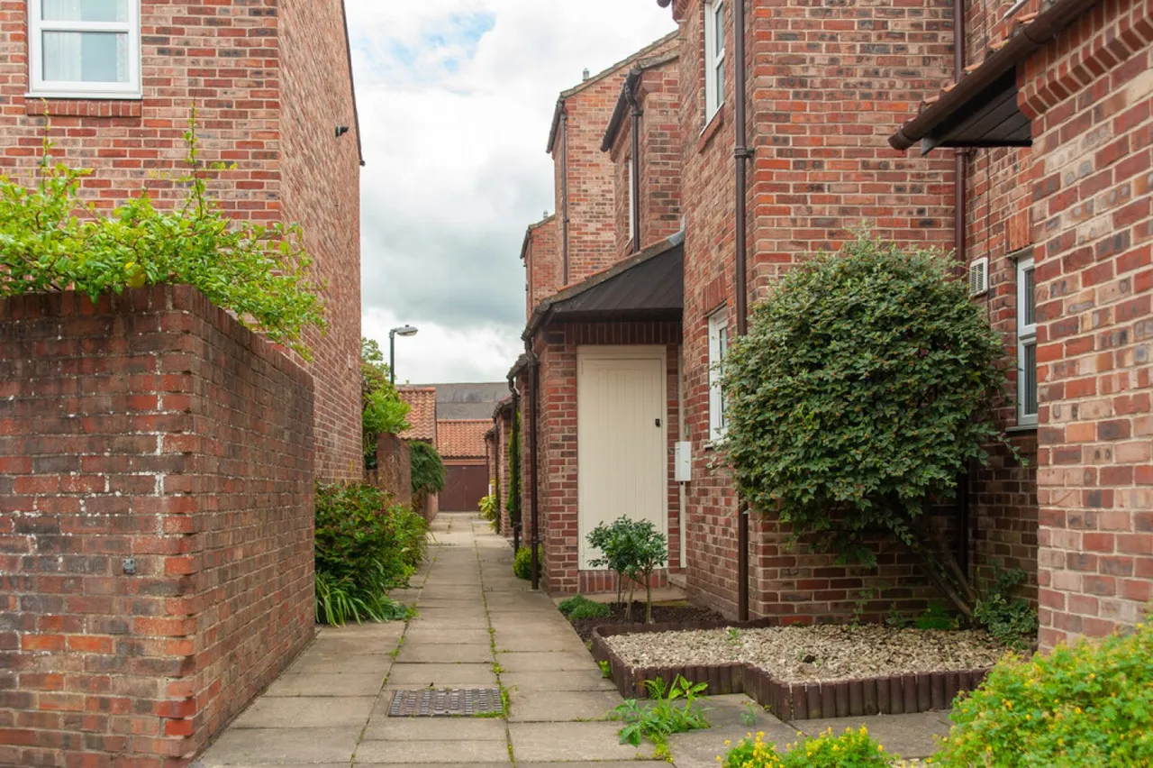 Hunt Court, York, photo 10