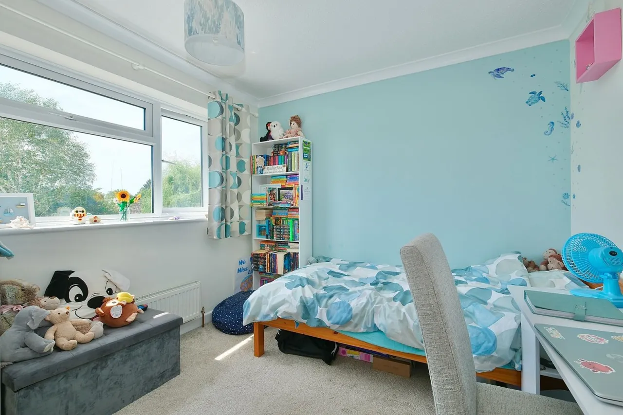 Ashton Close, Needingworth, PE27, photo 6