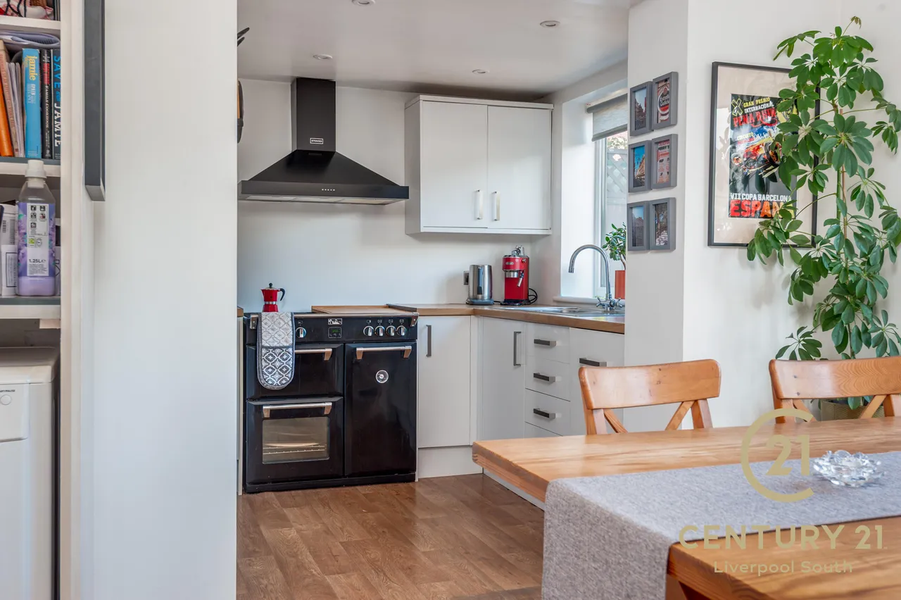 Speke Road, Woolton, L25, photo 11