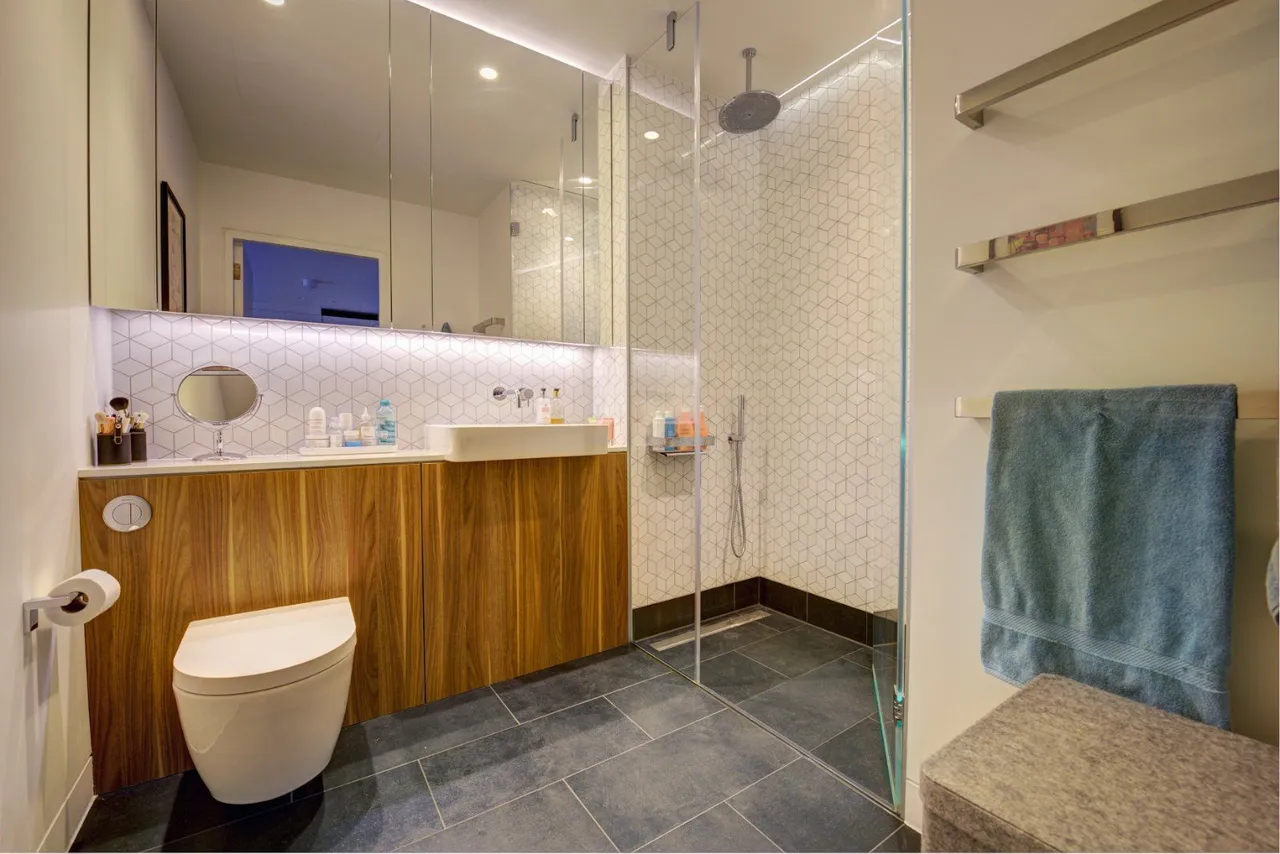 Wood Crescent, 101 Wood Lane, Hammersmith, London, W12 7GS, photo 5