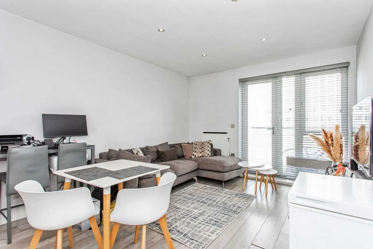 Victoria Avenue, Southend-on-Sea, Essex, SS2, photo 2