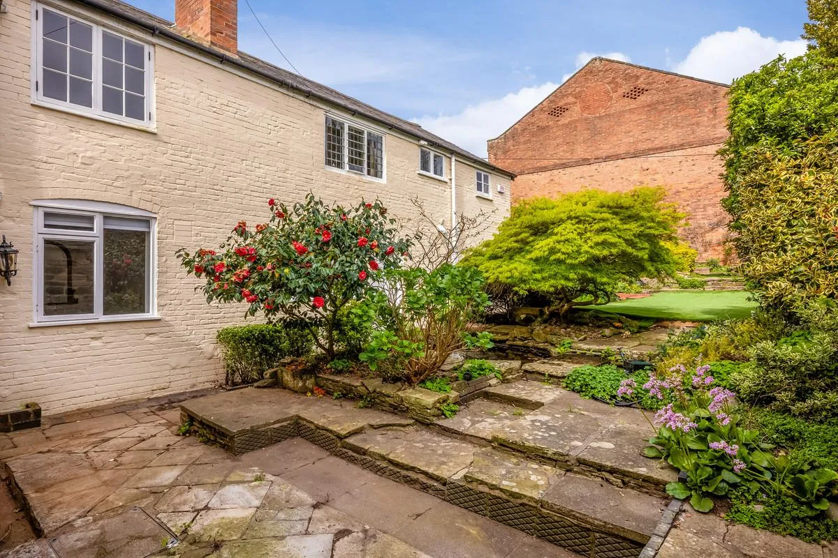 High Street, Warwick, CV34, photo 31