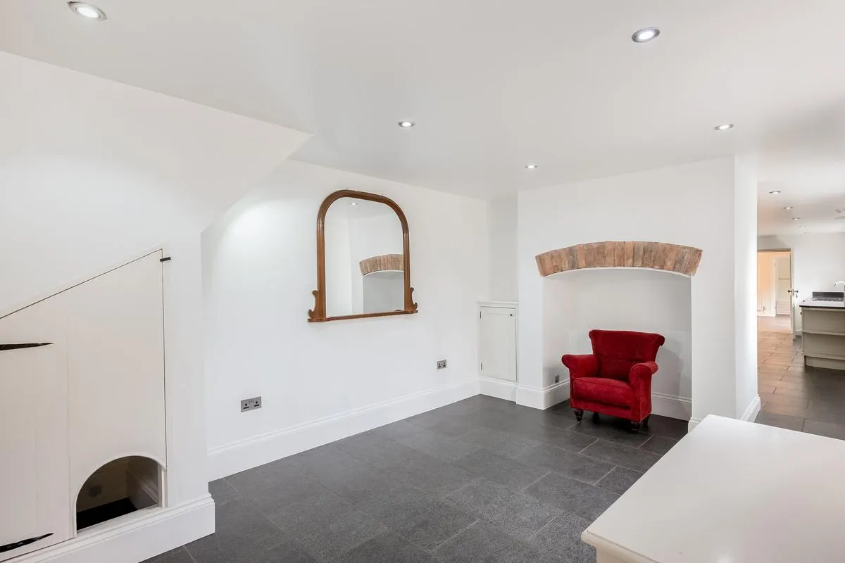 High Street, Warwick, CV34, photo 7