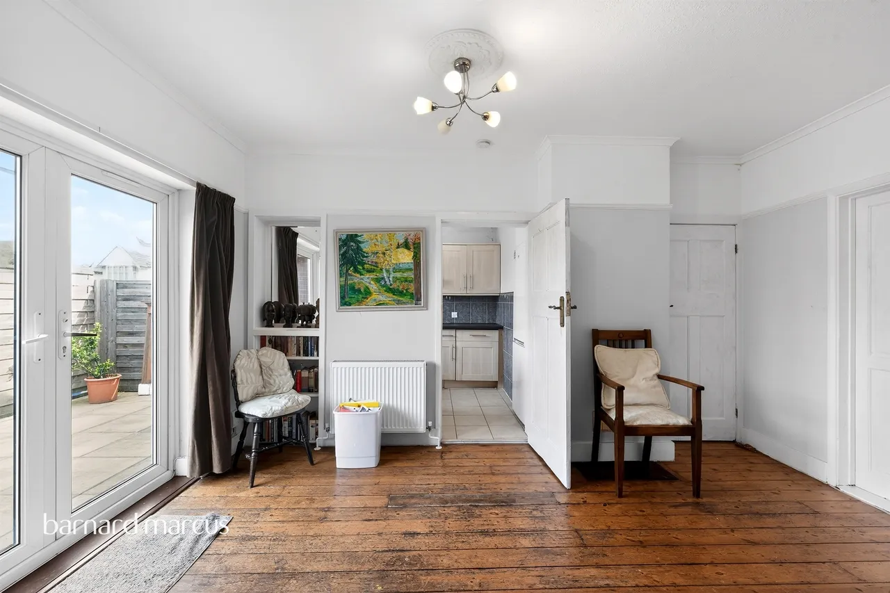 Upper Richmond Road West, Richmond, TW10, photo 3