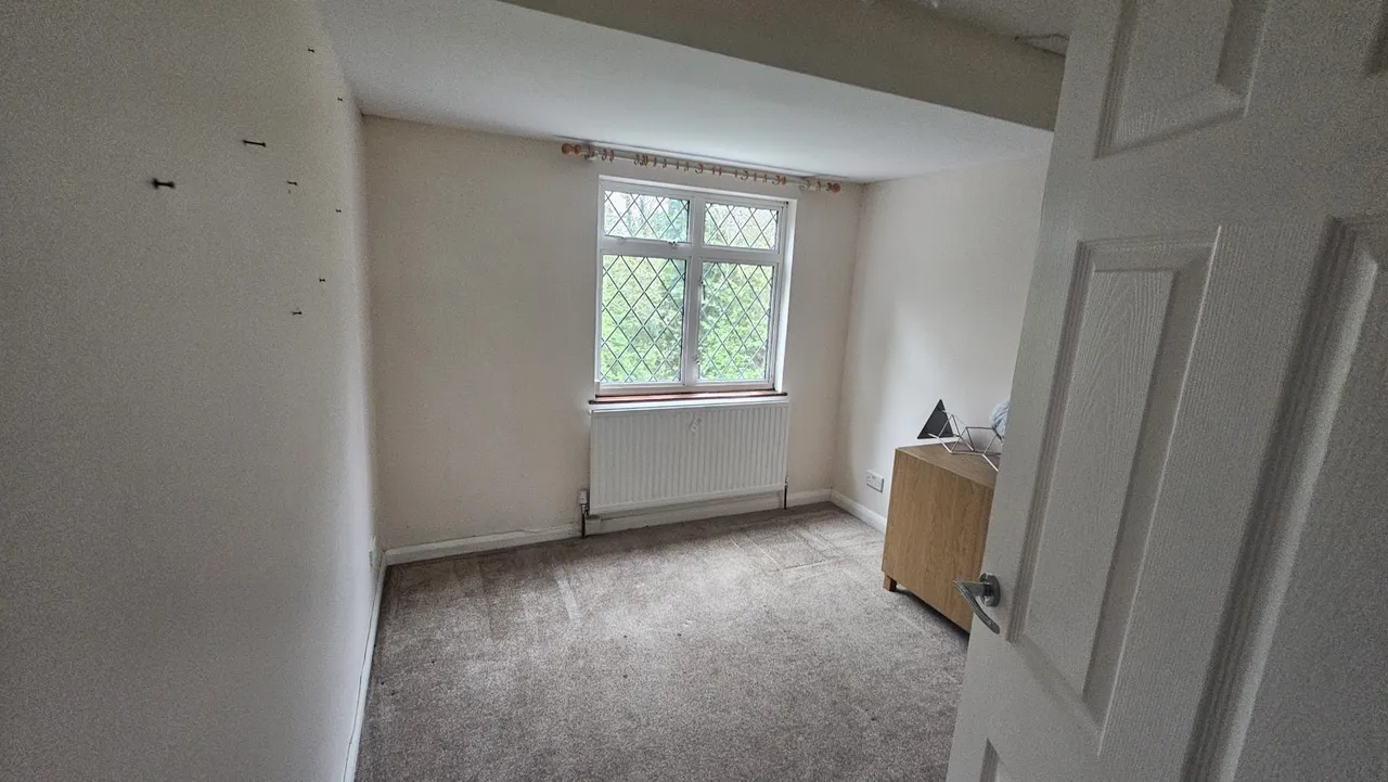 Castle Way, Feltham, TW13, photo 11