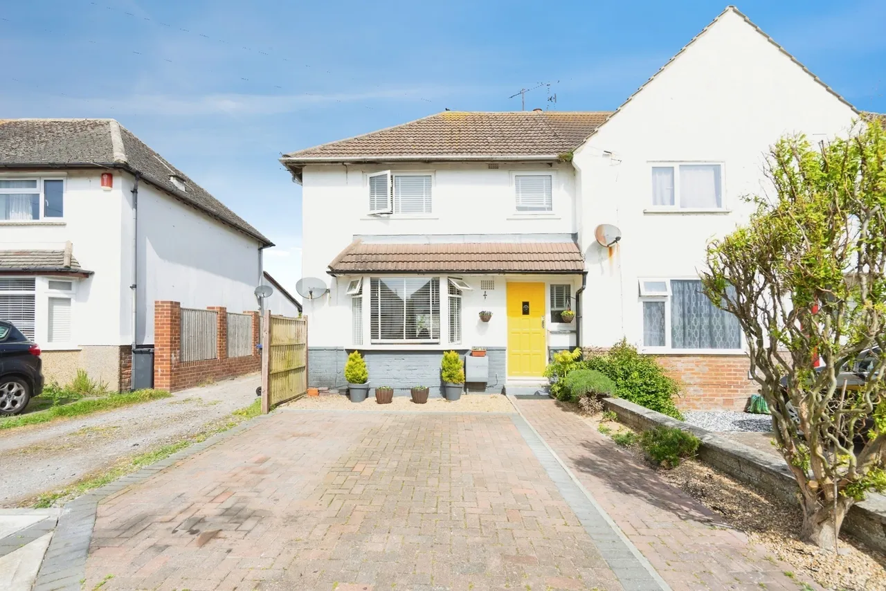 West Way, Lancing, BN15, photo 2