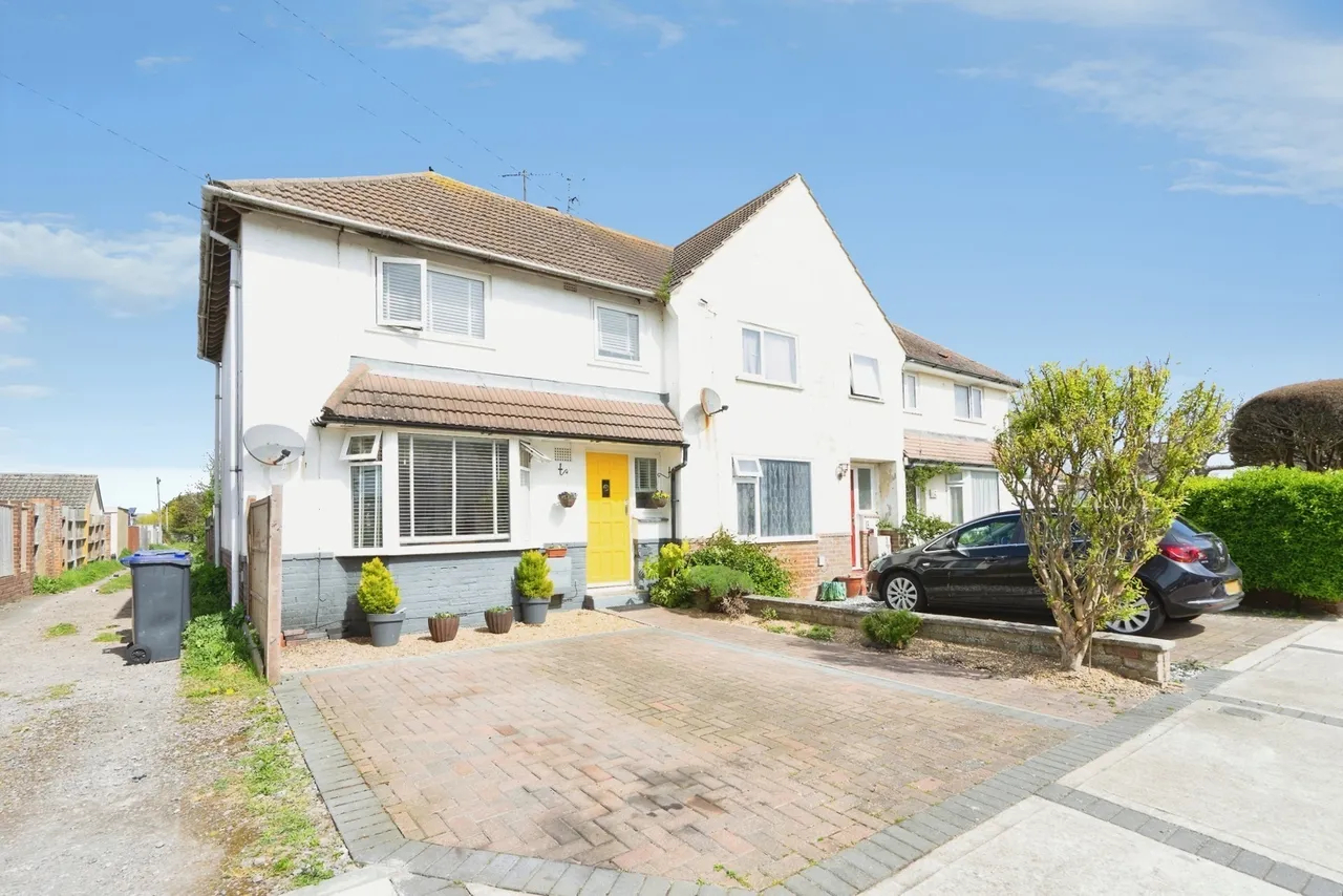 3 bed house for sale, West Way, Lancing, BN15