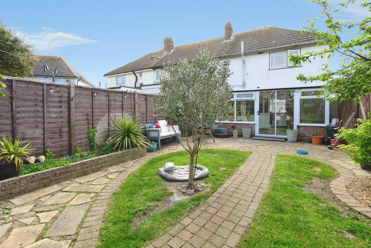 West Way, Lancing, BN15, photo 17