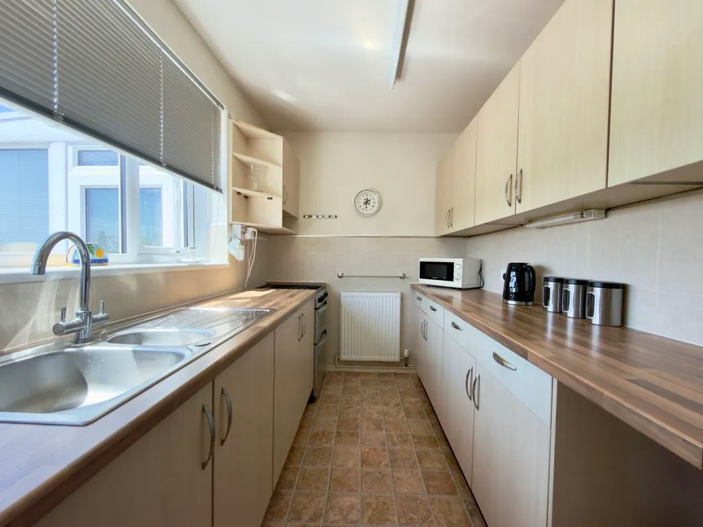 For SaleSutton Lane, Adlington, photo 6