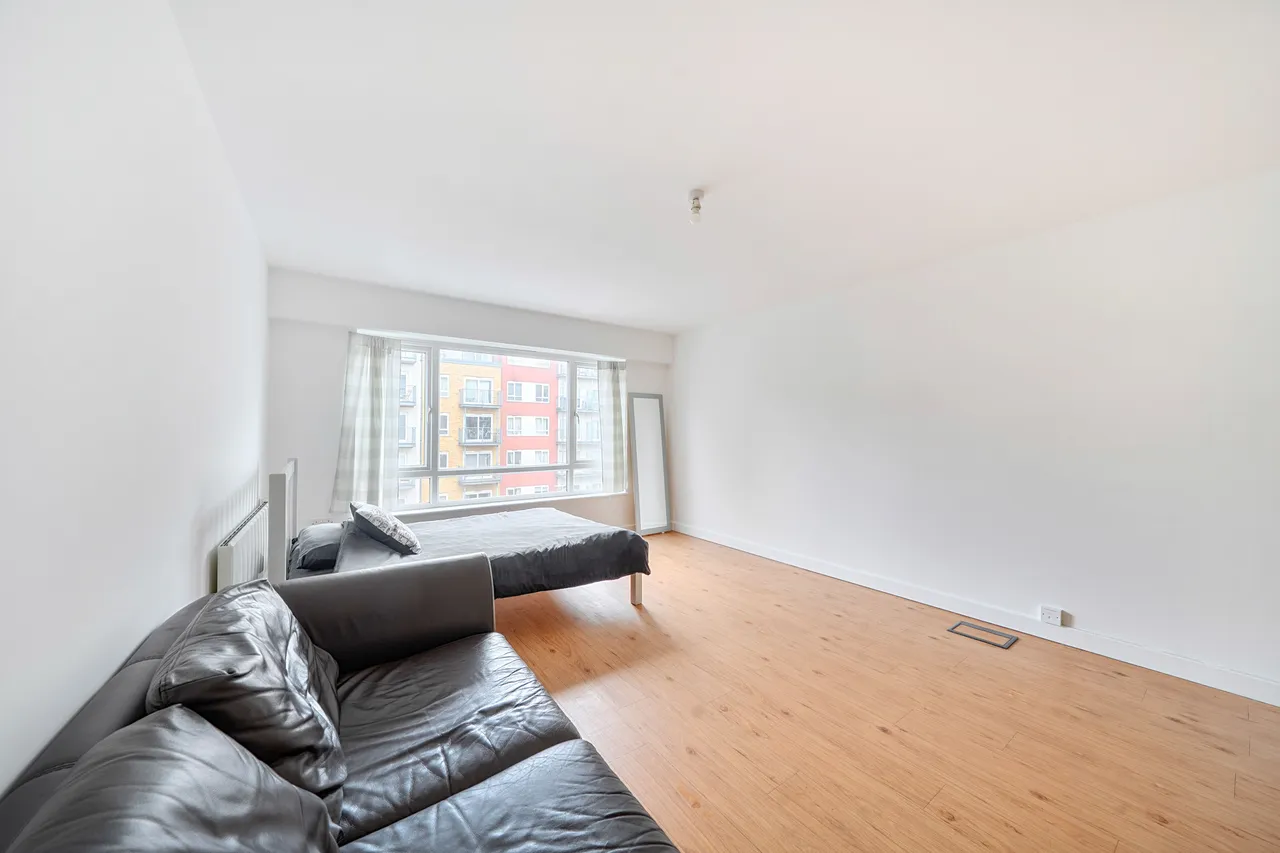 Flat 39, Battalion House, 22 Heritage Avenue, London, photo 12