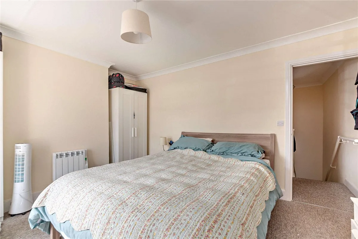 Madeira Place, Newbury, RG14, photo 11