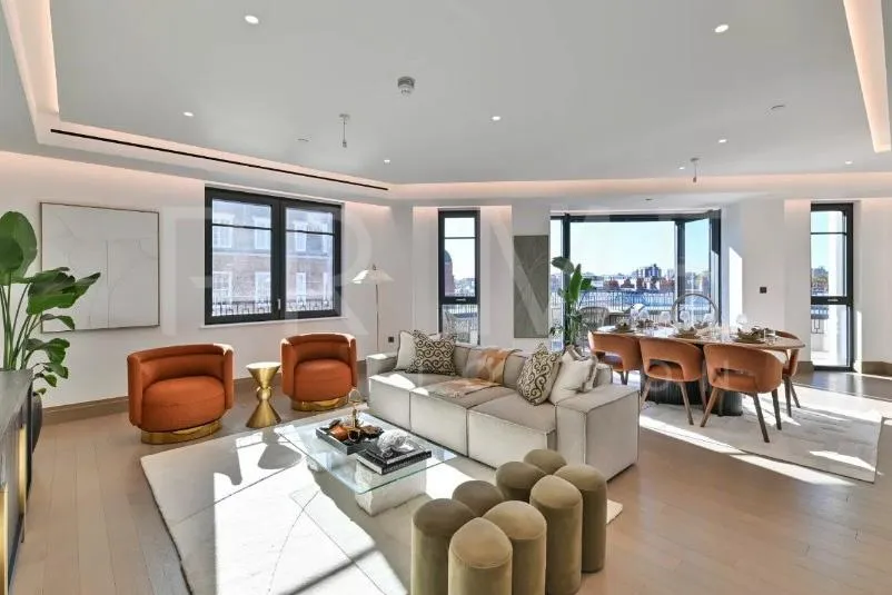 1 bed flat for sale, The Lucan, Chelsea, SW3