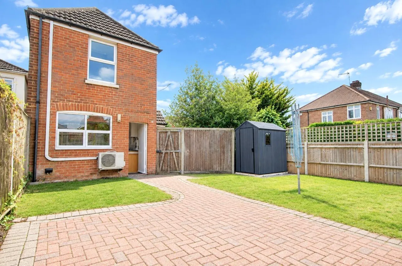 Brookwood Avenue, Eastleigh, SO50, photo 10