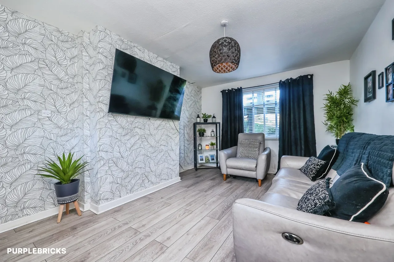 The Quadrangle, Newstead Village, NG15, photo 8