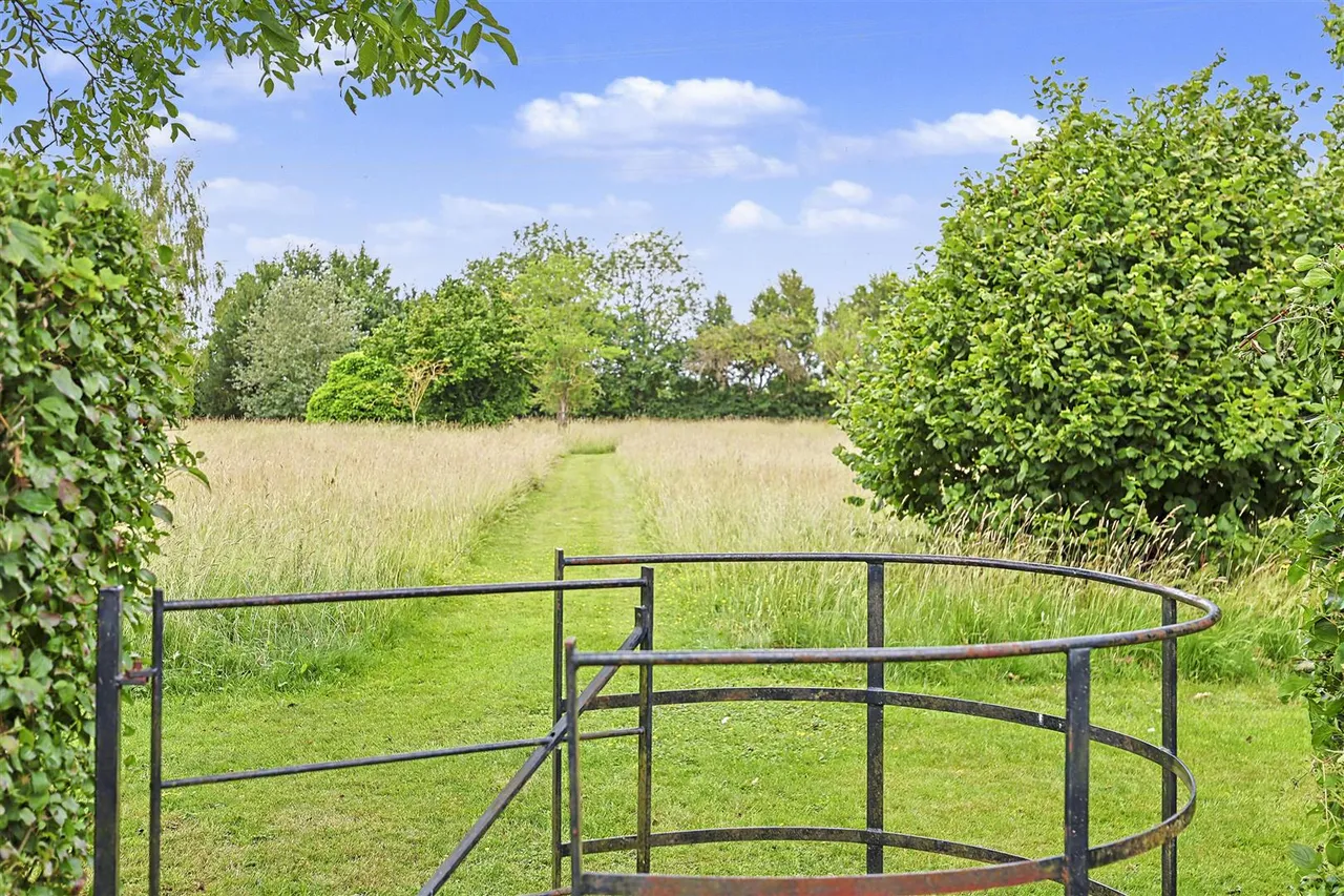 Maynards Lane, Little Sampford, CB10, photo 33