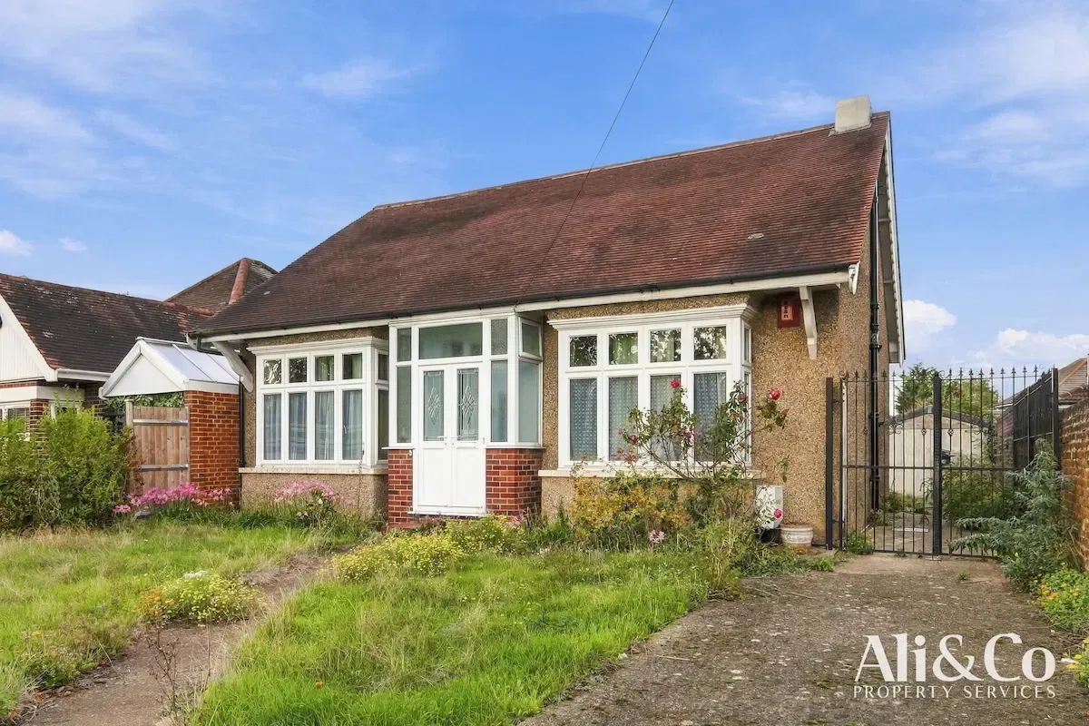 Lodge Lane, Grays, photo 2