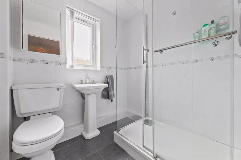 Rouel Road, London SE16 3SL, photo 5