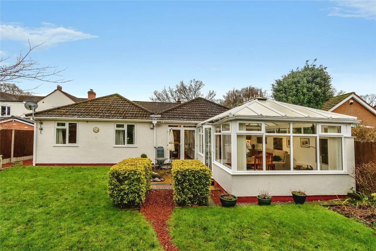 Queens Road, Calf Heath, Wolverhampton, Staffordshire, WV10, photo 23