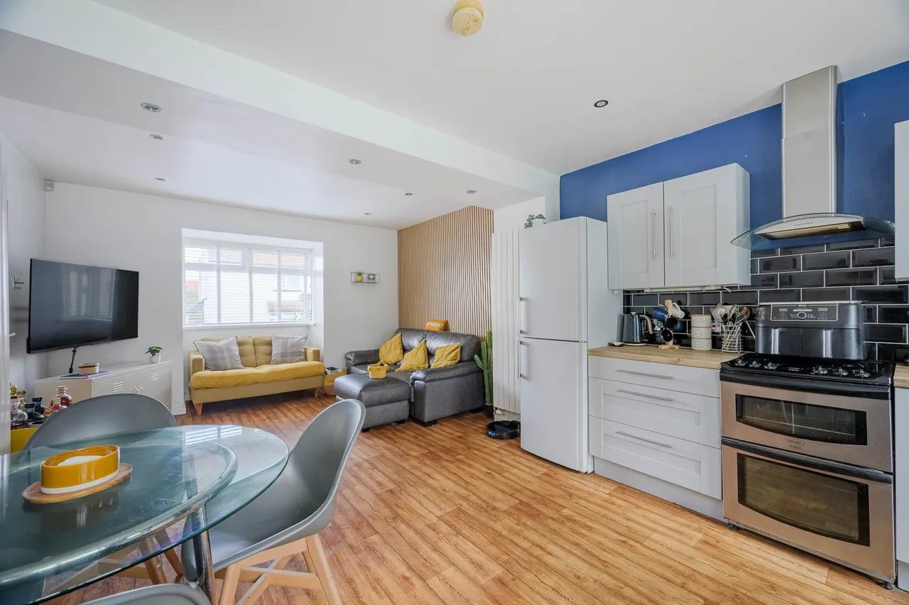 Priory End, holywood, BT18, photo 10