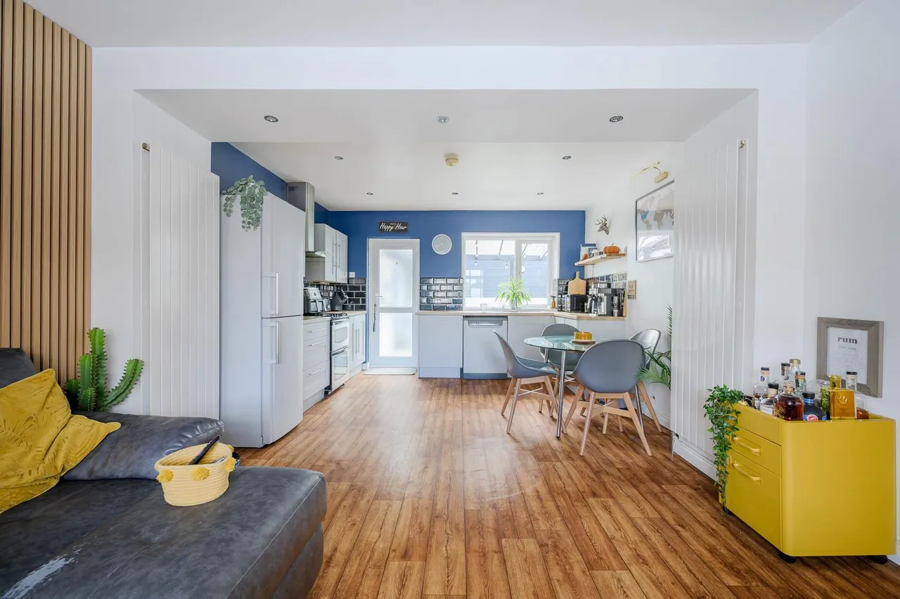Priory End, holywood, BT18, photo 8