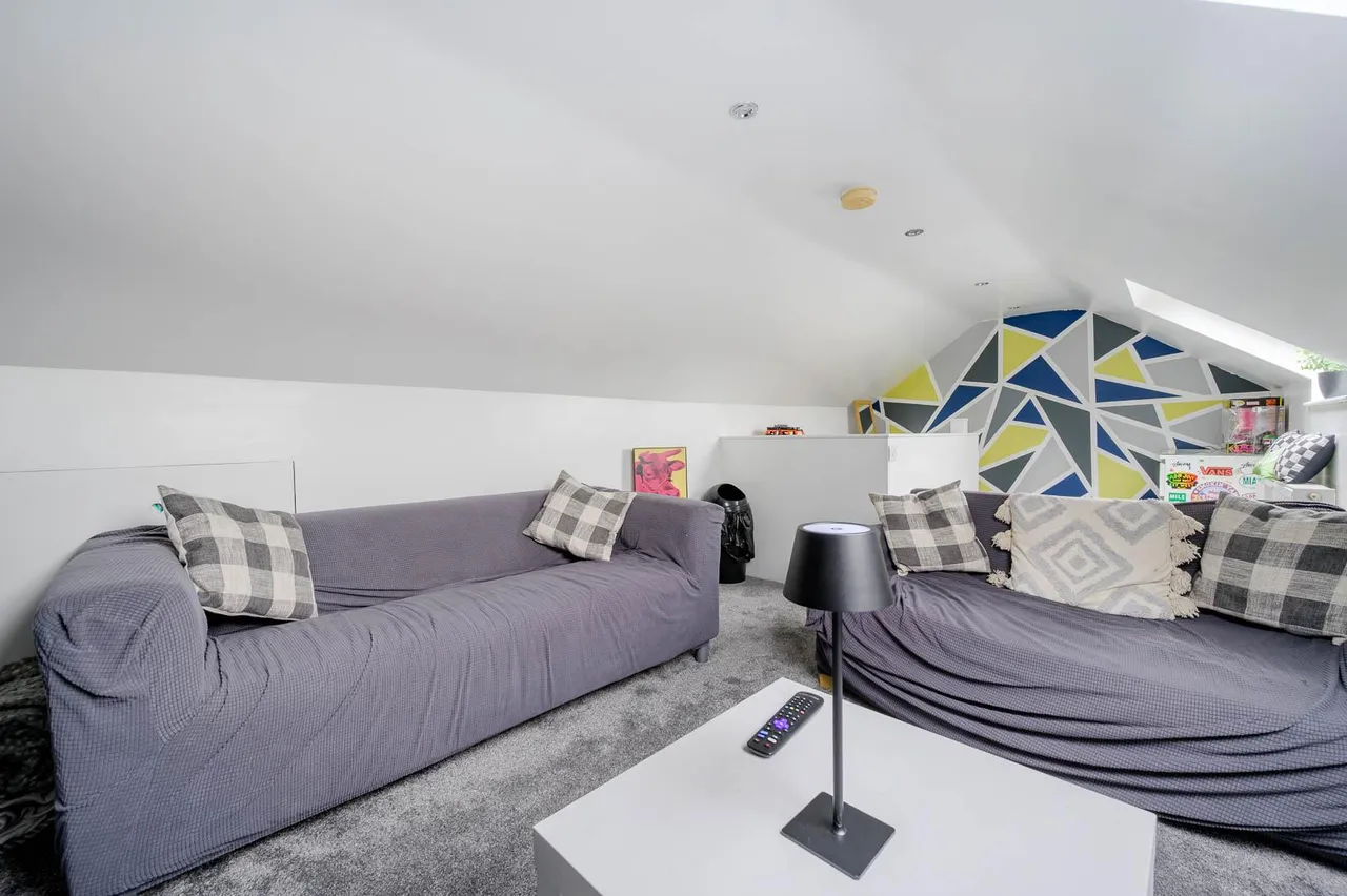 Priory End, holywood, BT18, photo 20