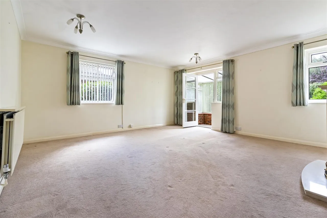 Southsea Avenue, Goring-By-Sea, photo 4