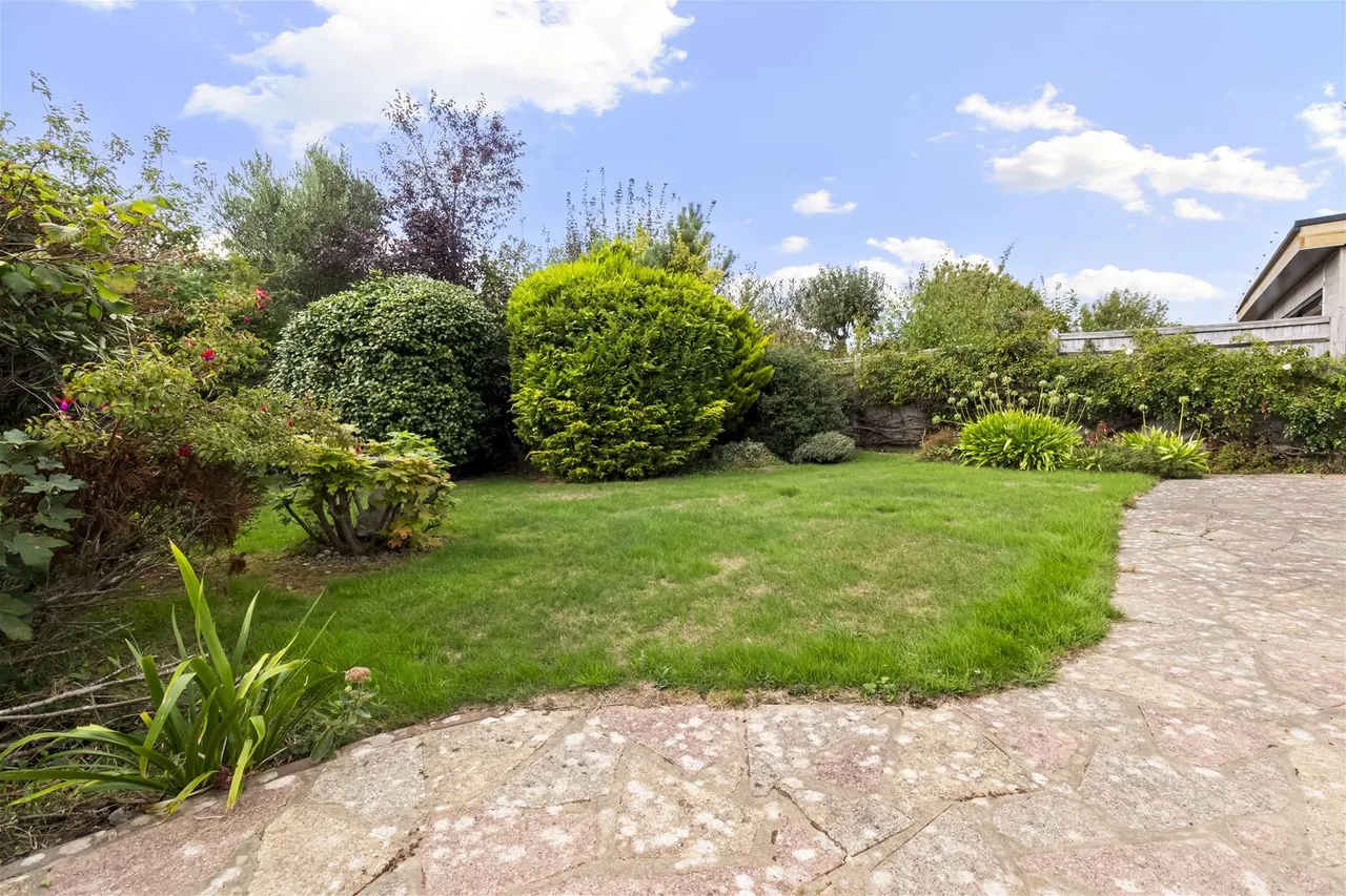 Southsea Avenue, Goring-By-Sea, photo 17