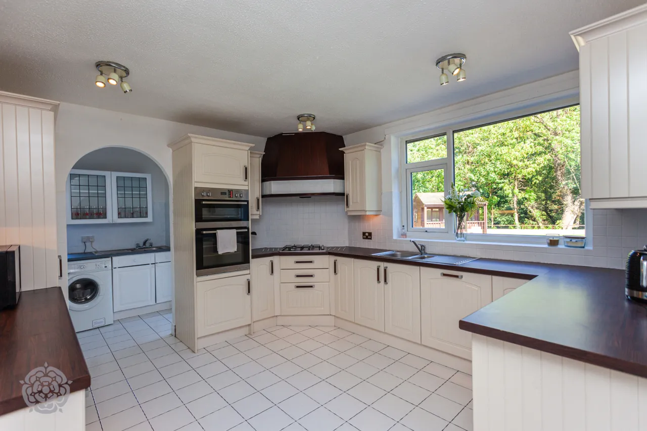 The White House, 36 Twiss Green Lane, Culcheth, Warrington, WA3 4BZ, photo 19
