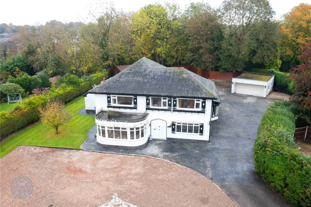 The White House, 36 Twiss Green Lane, Culcheth, Warrington, WA3 4BZ, photo 51