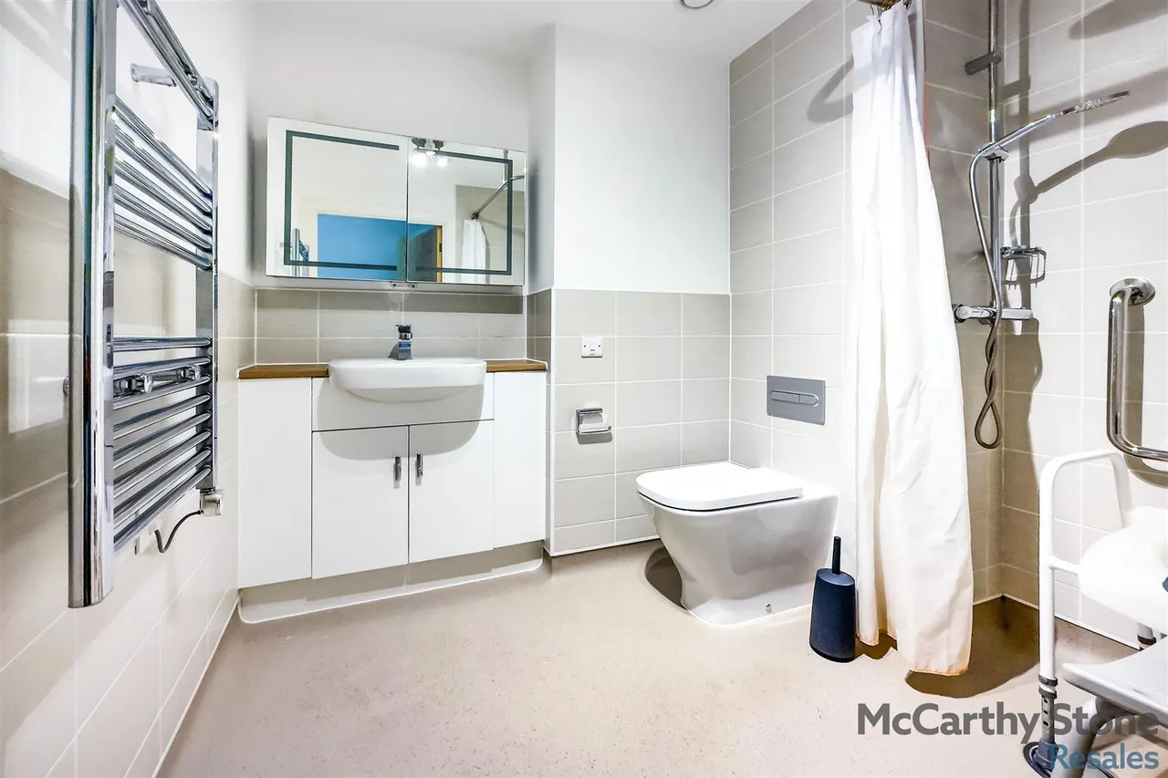 St. Giles Mews, Stony Stratford, MK11, photo 12