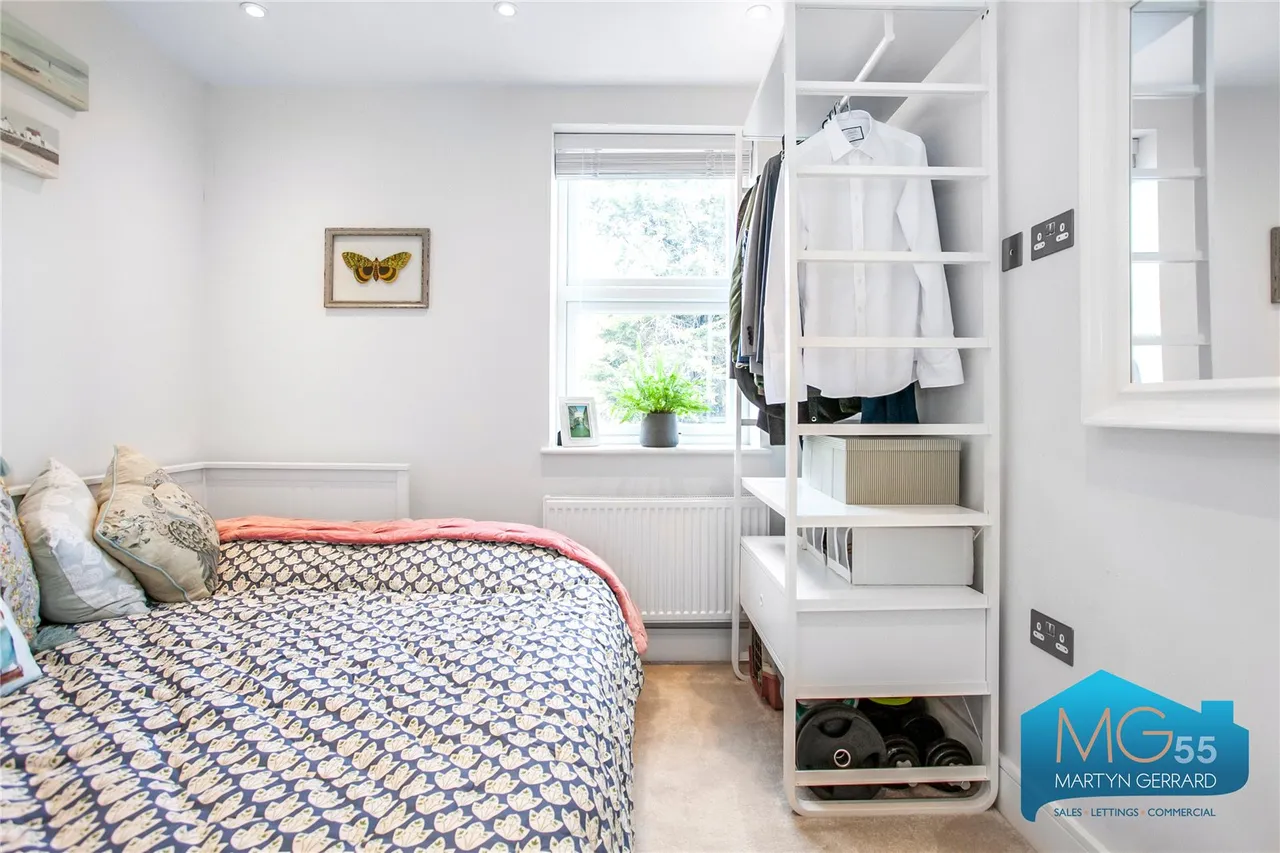 Alexandra Grove, North Finchley, N12, photo 14